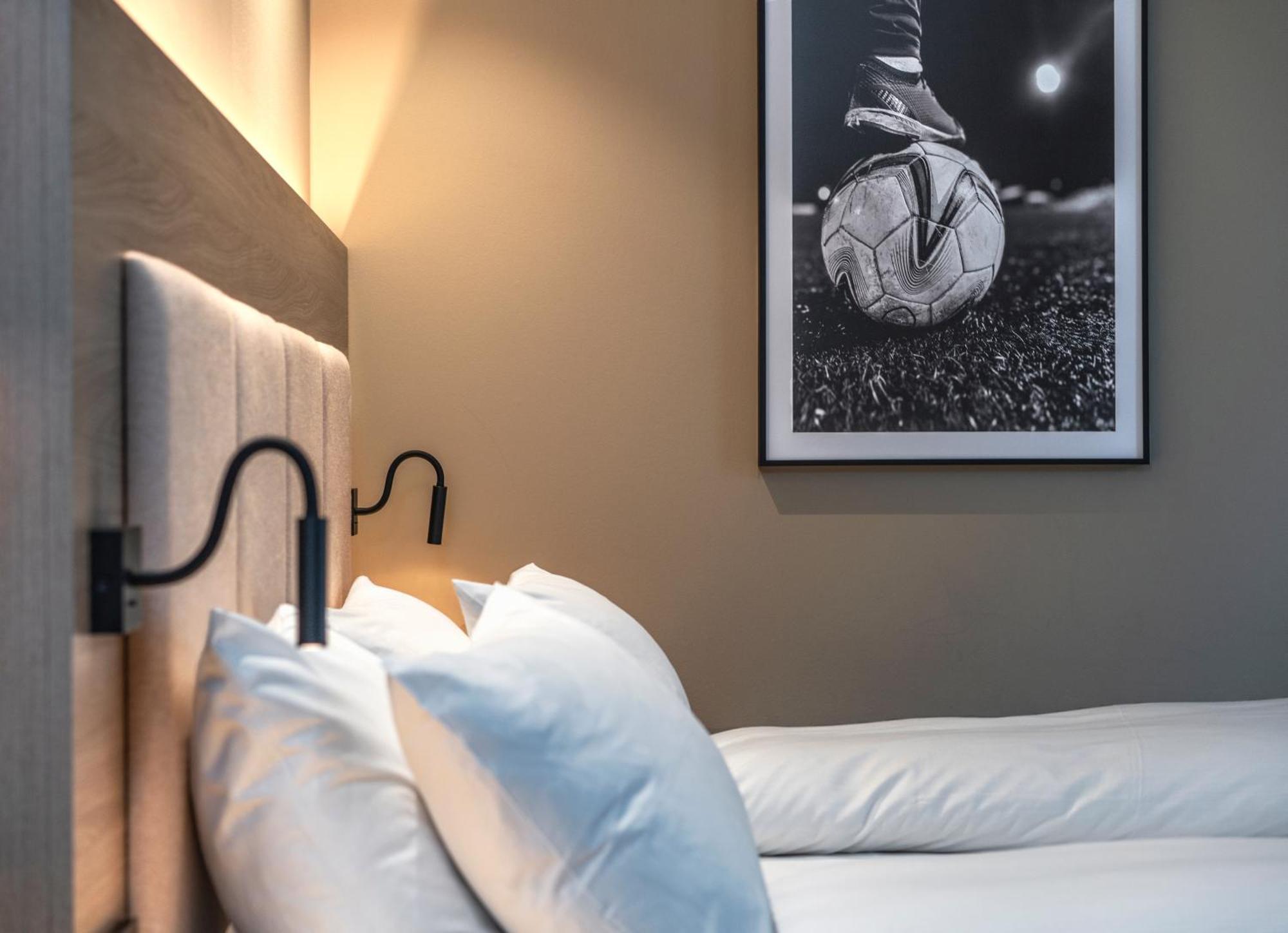 Thon Partner Hotel Ullevaal Stadion Осло Экстерьер фото